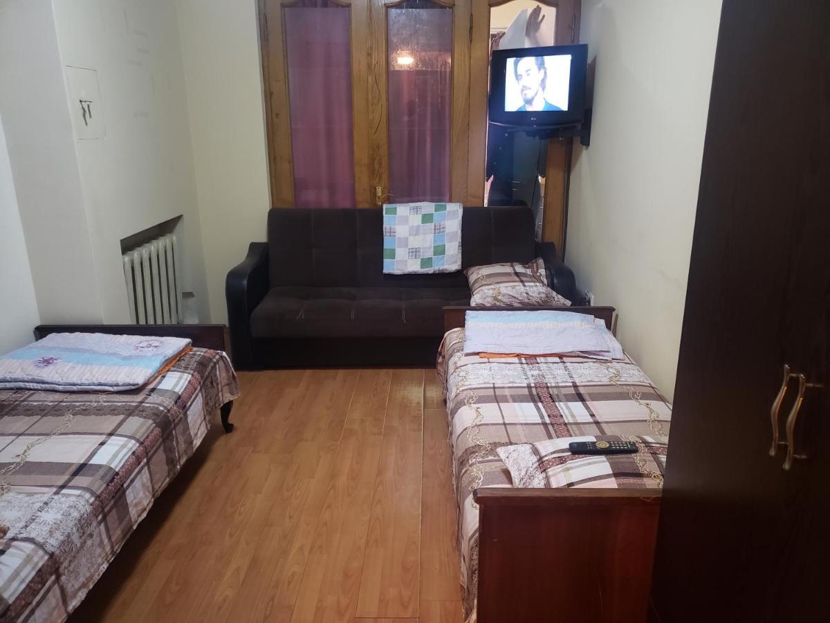 Intercity Hostel 바투미 외부 사진